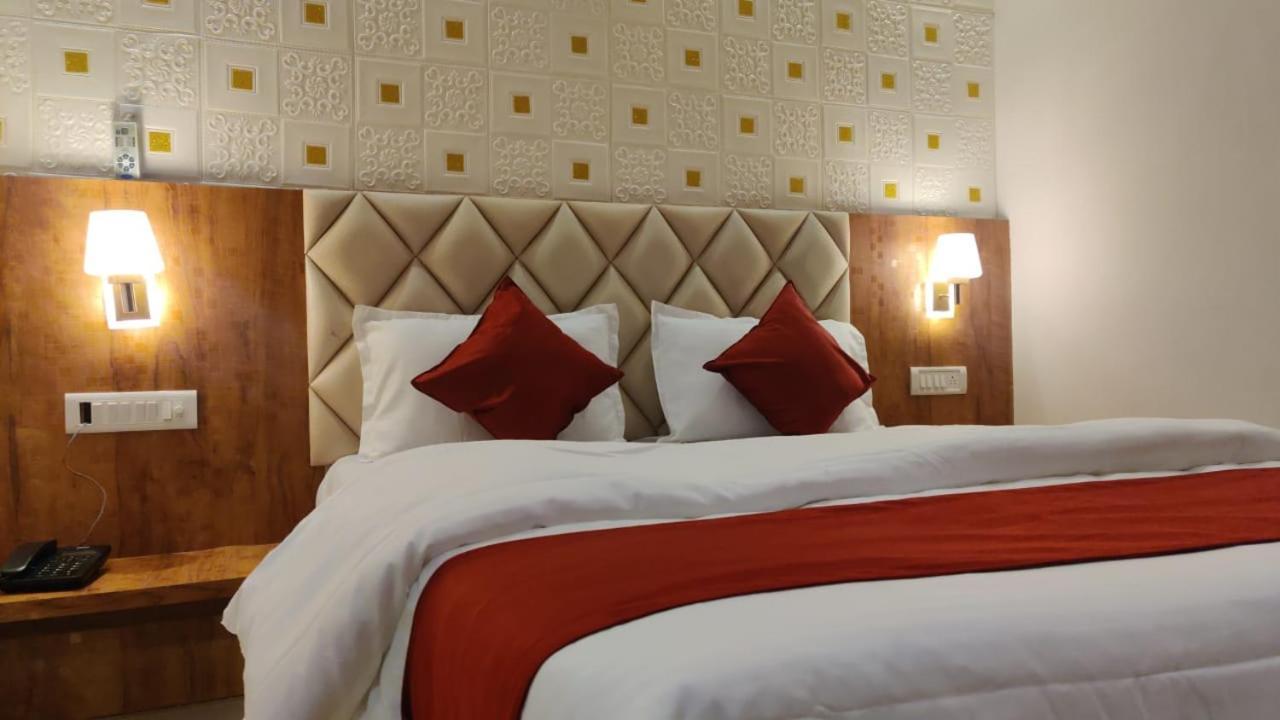 Hotel Relax Bhópál Exteriér fotografie